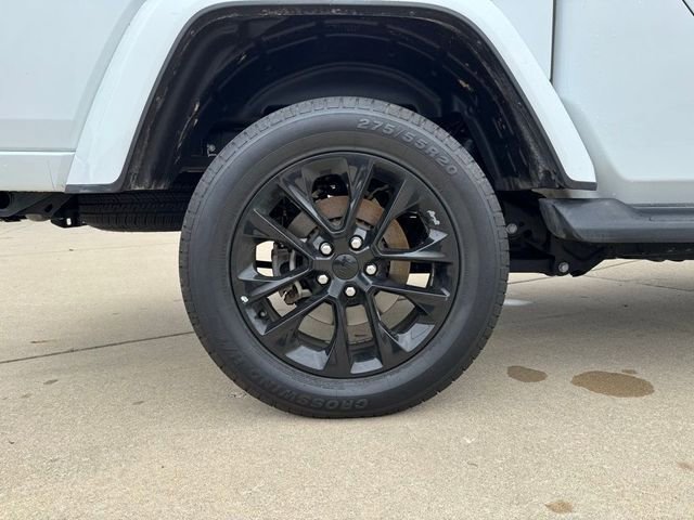 Used 2023 Jeep Gladiator Overland image 25