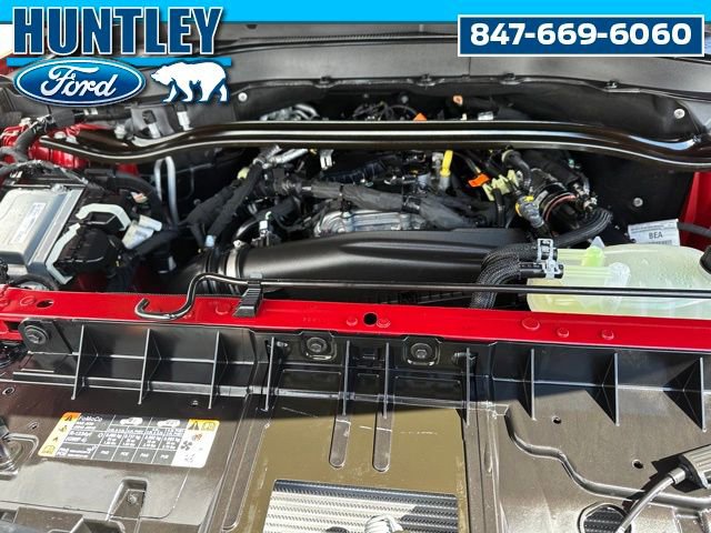 Used 2025 Ford Explorer ST-Line w/ Premium Package image 9
