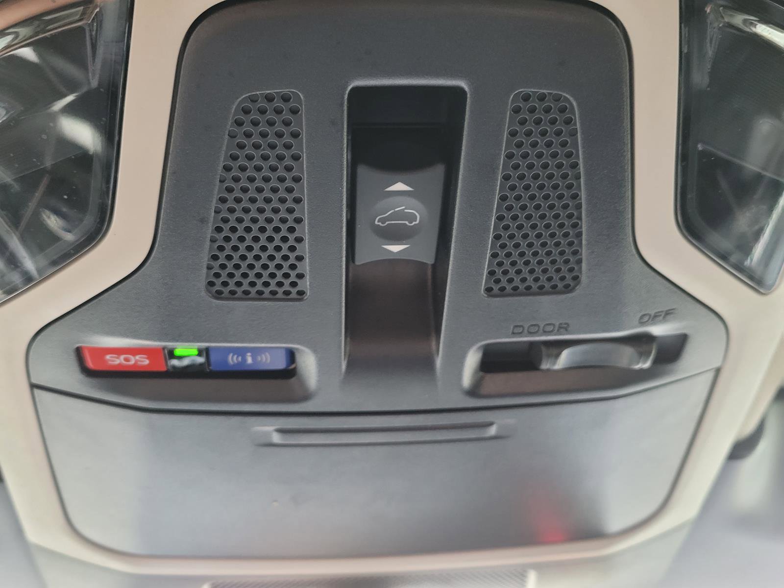 Certified 2025 Subaru Outback Limited image 30
