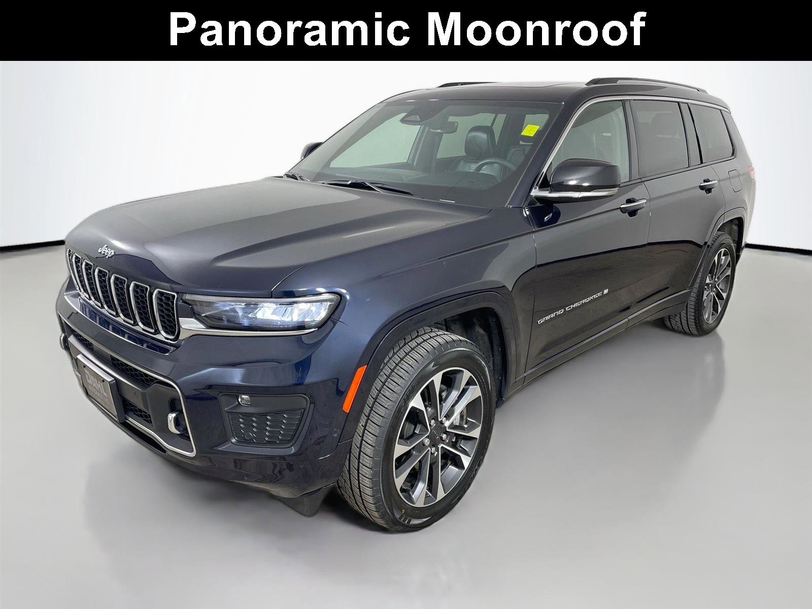 Used 2023 Jeep Grand Cherokee L Overland AWD/4WD image 4