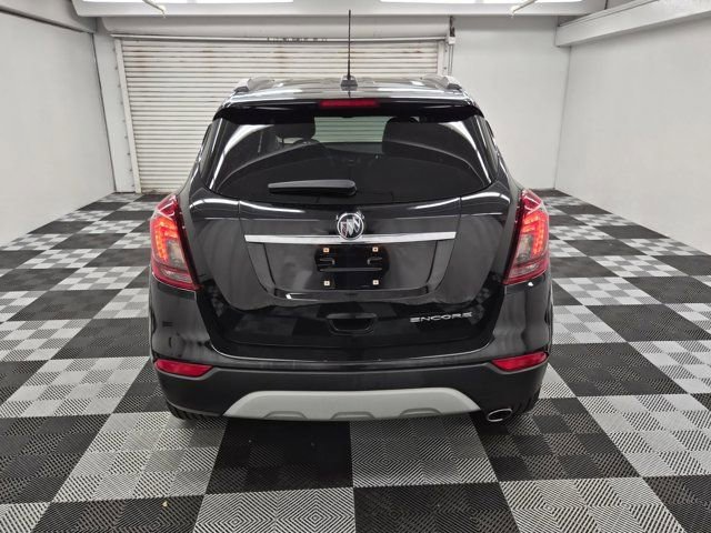 Used 2022 Buick Encore Preferred w/ Safety Package image 5