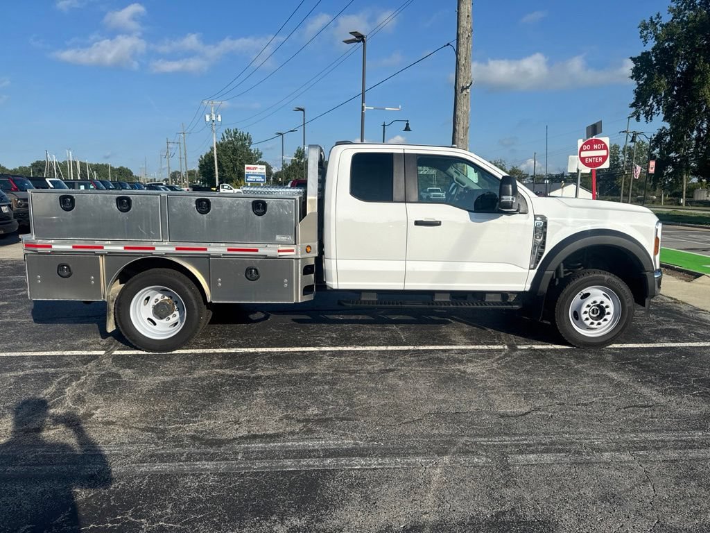 Used 2024 Ford F550 4x4 SuperCab Super Duty image 2