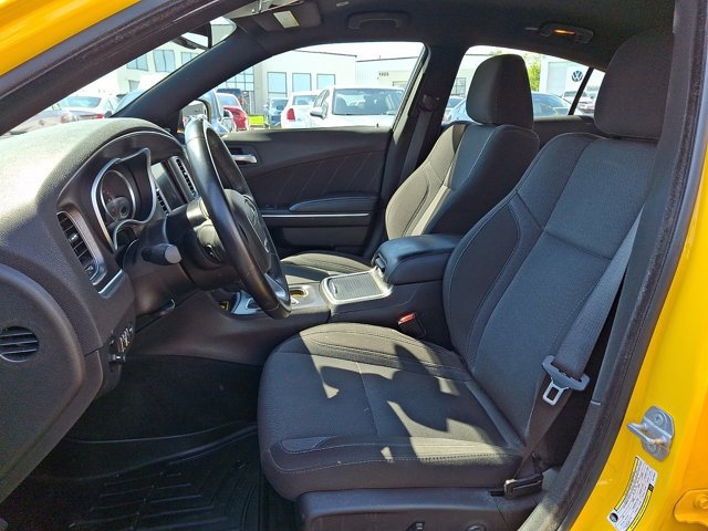 Certified 2018 Dodge Charger SXT Plus RWD image 17
