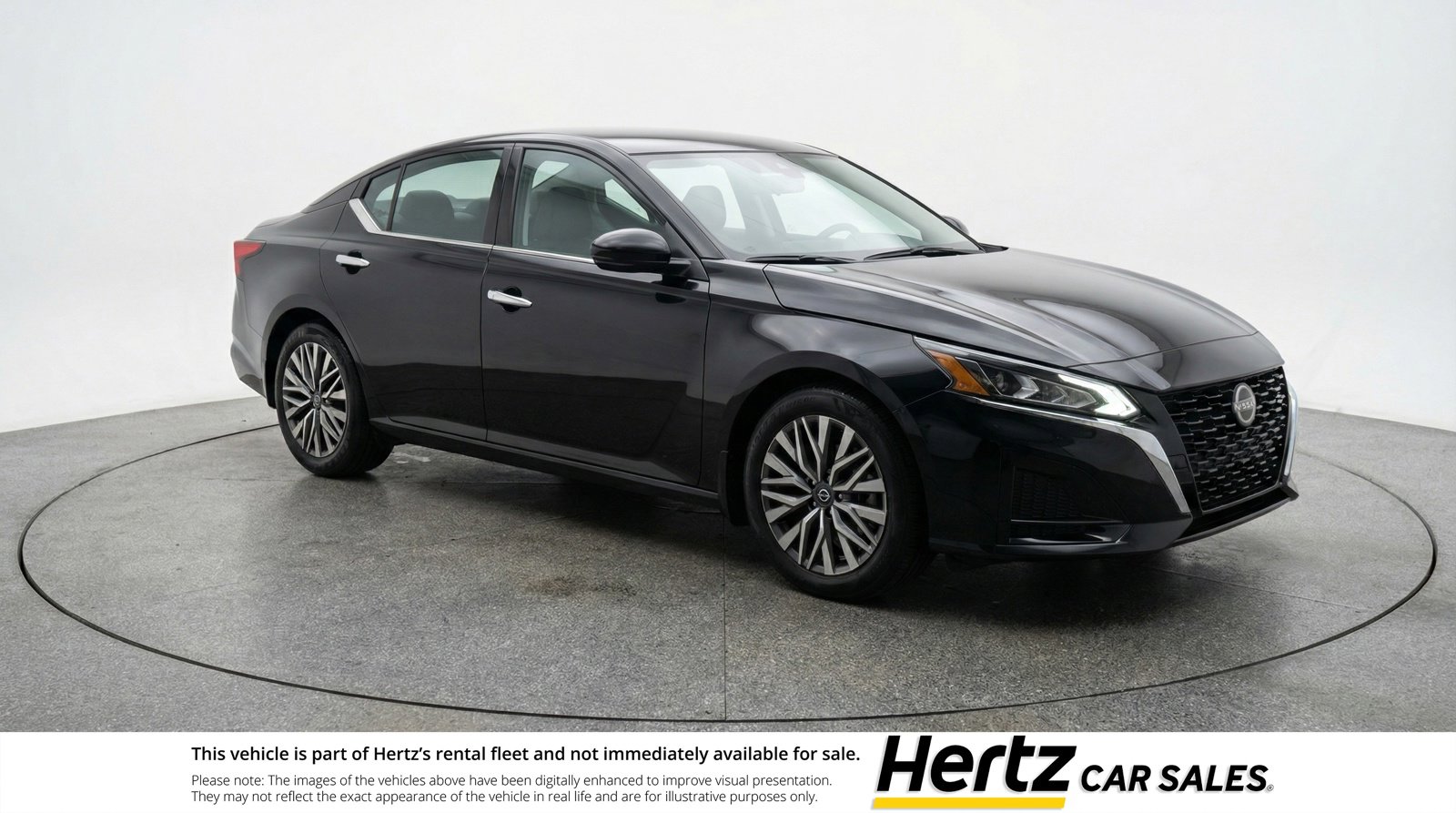 Used 2025 Nissan Altima 2.5 SV image 1