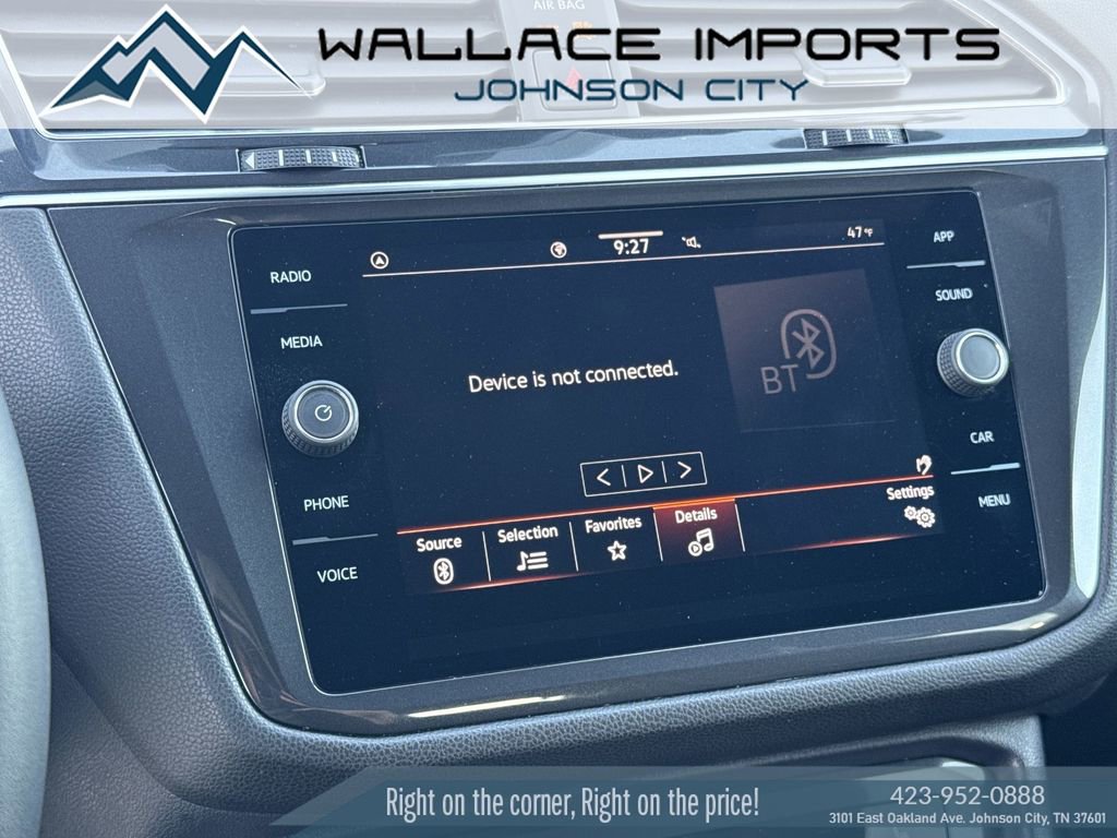 Certified 2023 Volkswagen Tiguan SE R-Line image 22