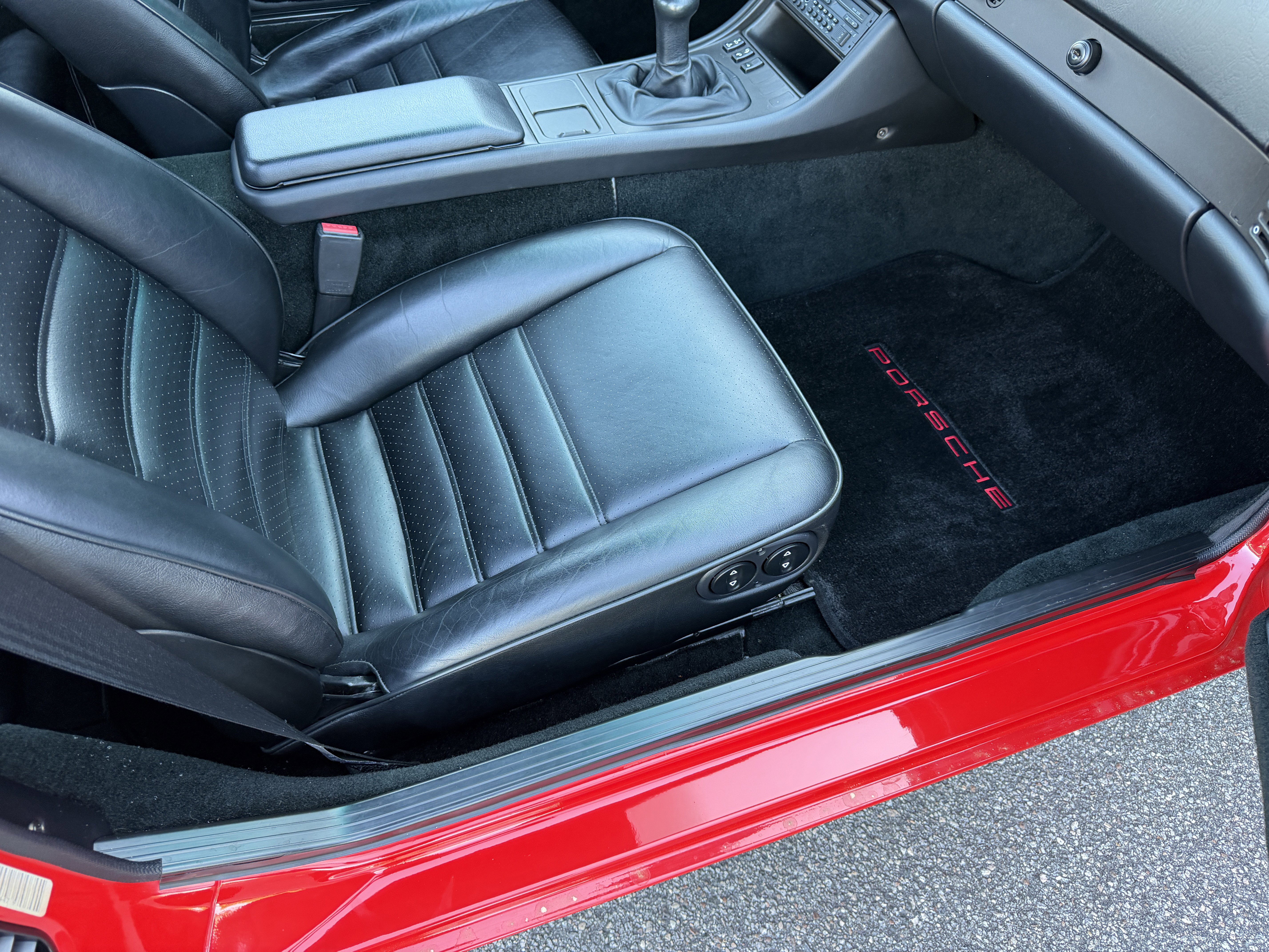 Used 1989 Porsche 944 Coupe image 27