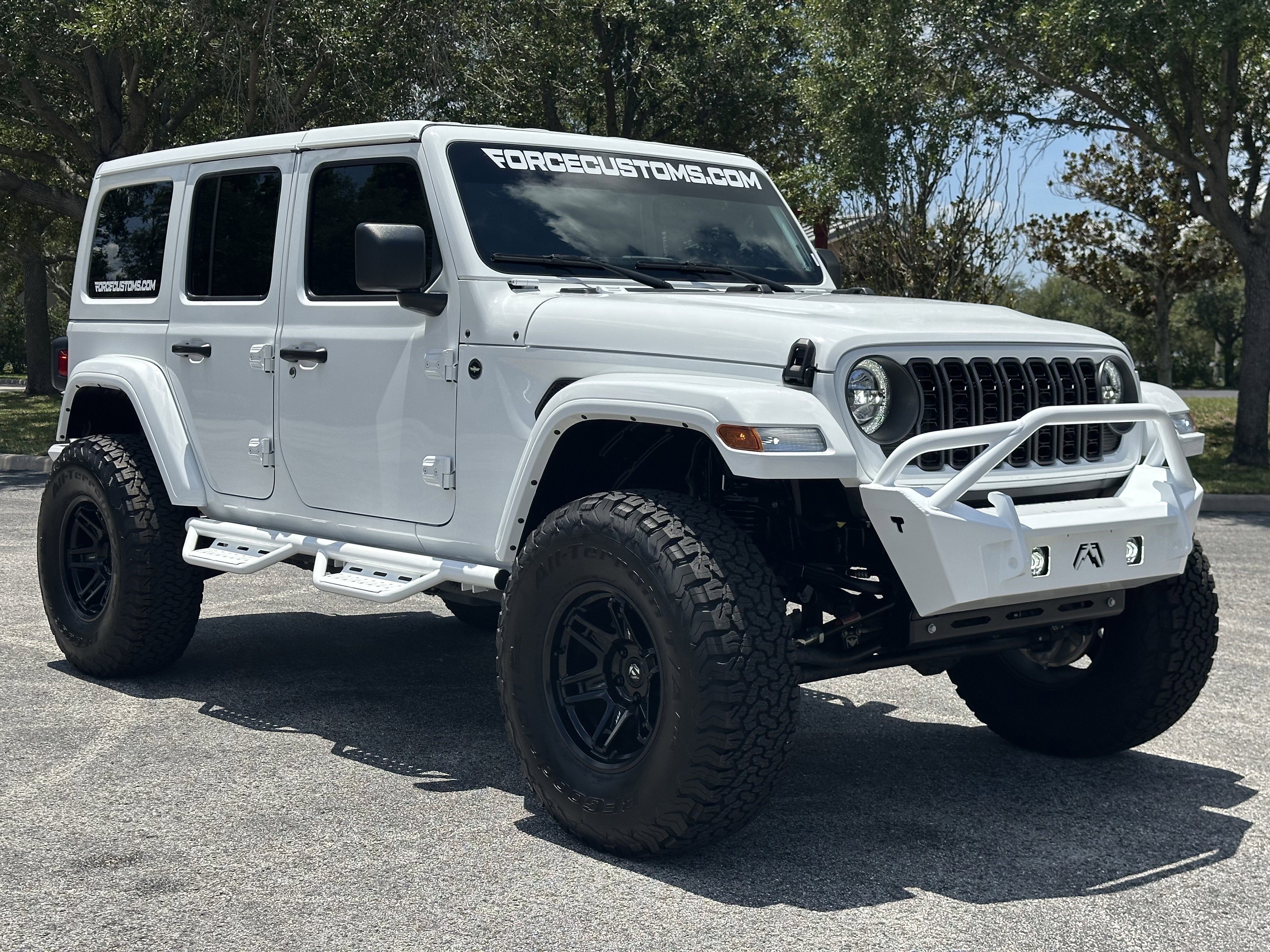 Used 2024 Jeep Wrangler Unlimited Sport image 9
