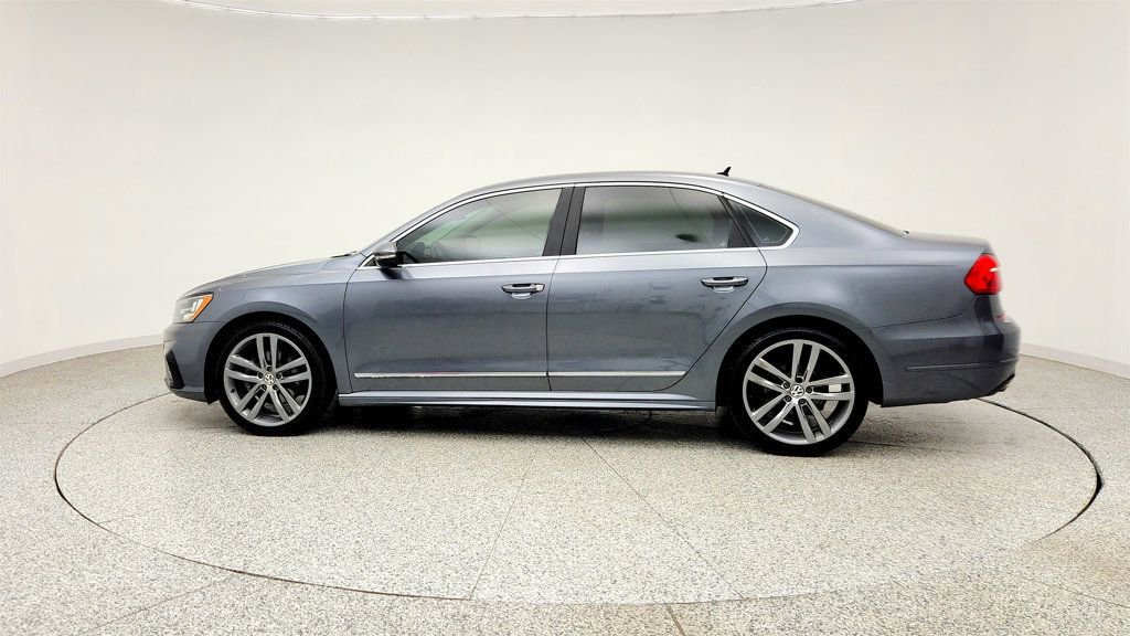Used 2016 Volkswagen Passat 1.8T R-Line FWD image 8
