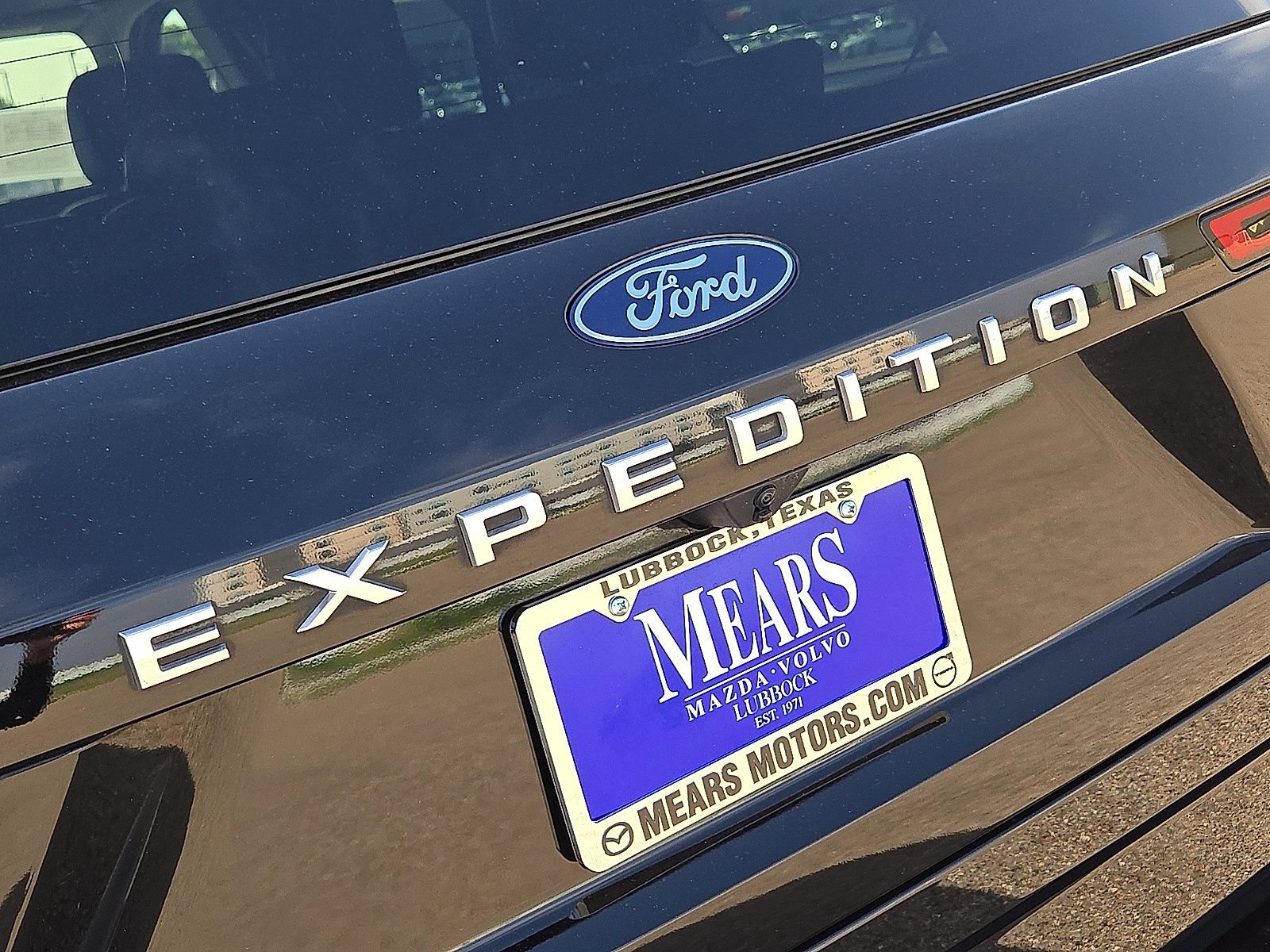 Used 2025 Ford Expedition Platinum AWD/4WD image 12