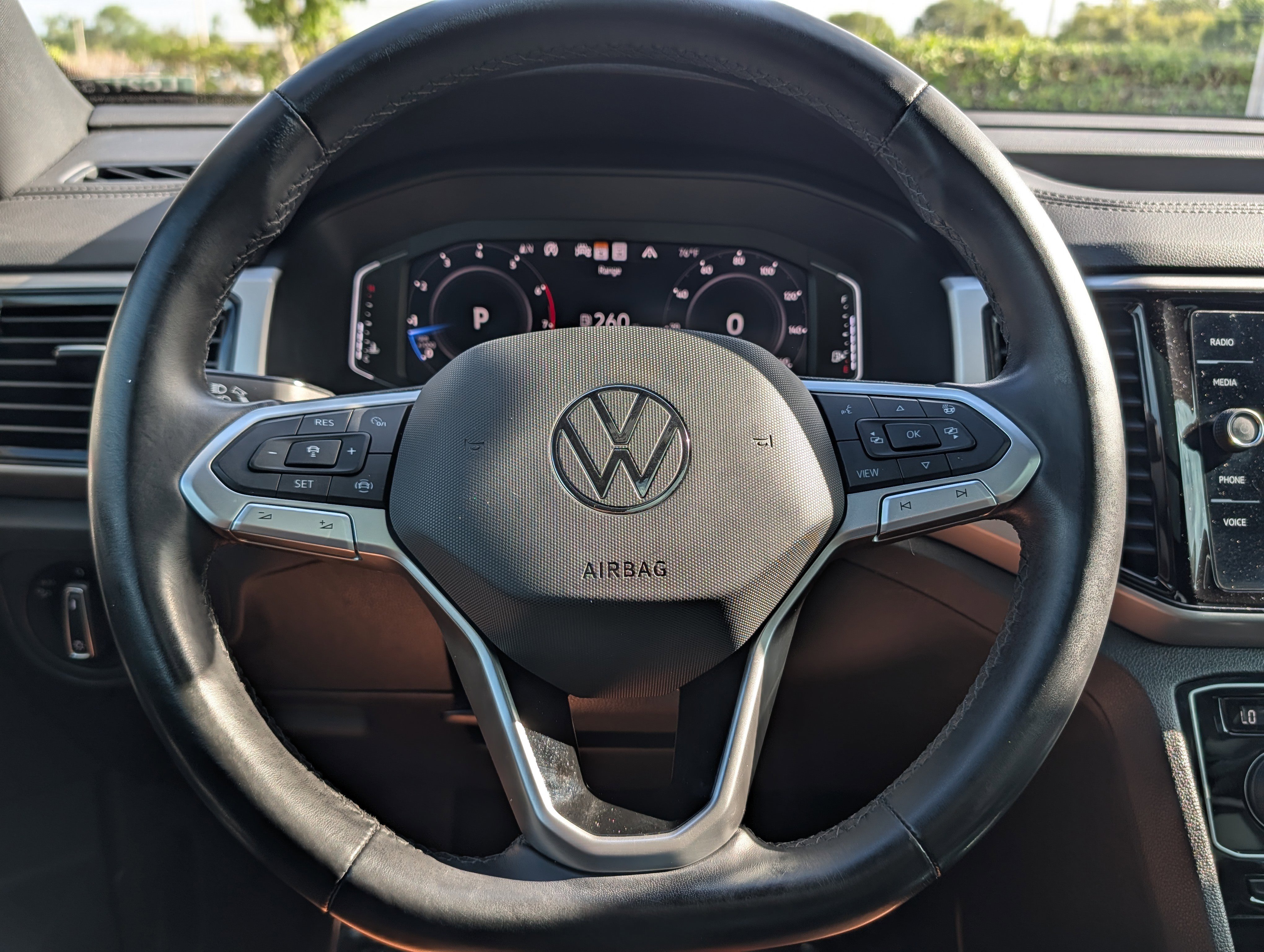 Used 2020 Volkswagen Atlas Cross Sport SEL Premium AWD/4WD image 28