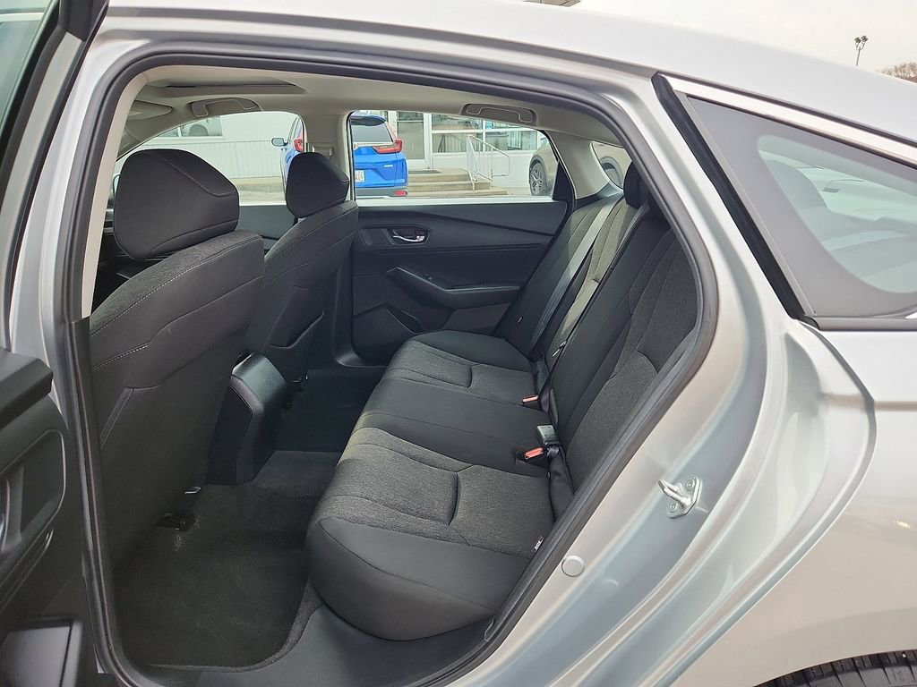 Used 2024 Honda Accord EX image 6