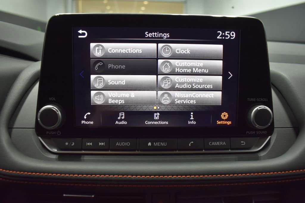Certified 2025 Nissan Rogue SV AWD/4WD image 22