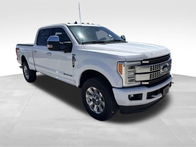 Used 2019 Ford F350 Platinum w/ Platinum Ultimate Package AWD/4WD image 4