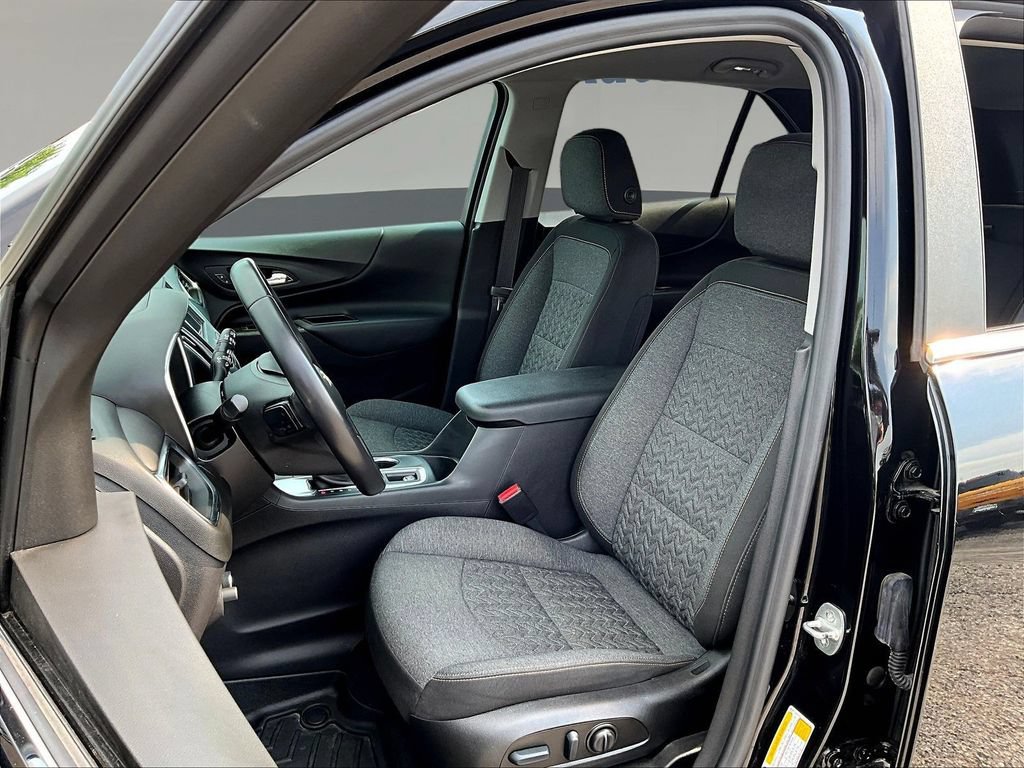 Used 2022 Chevrolet Equinox LT FWD image 24