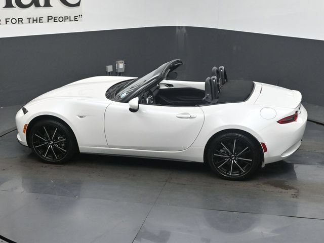 Used 2024 MAZDA MX-5 Miata Grand Touring w/ Weather Package RWD image 42