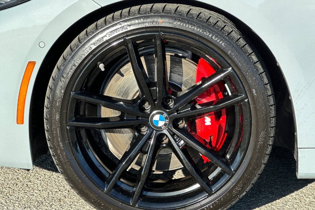 Used 2023 BMW M440i Convertible w/ Premium Package image 30