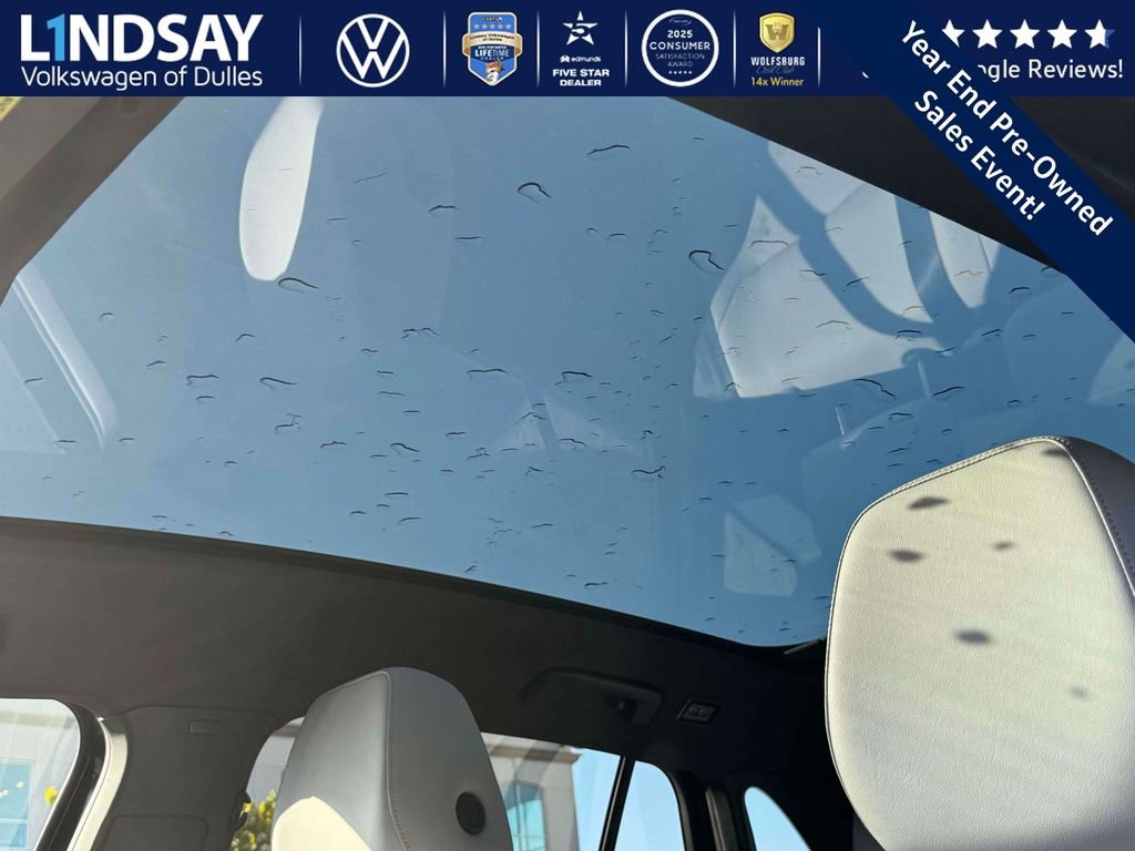 Used 2021 Volkswagen ID.4 Pro S w/ Gradient Package image 13