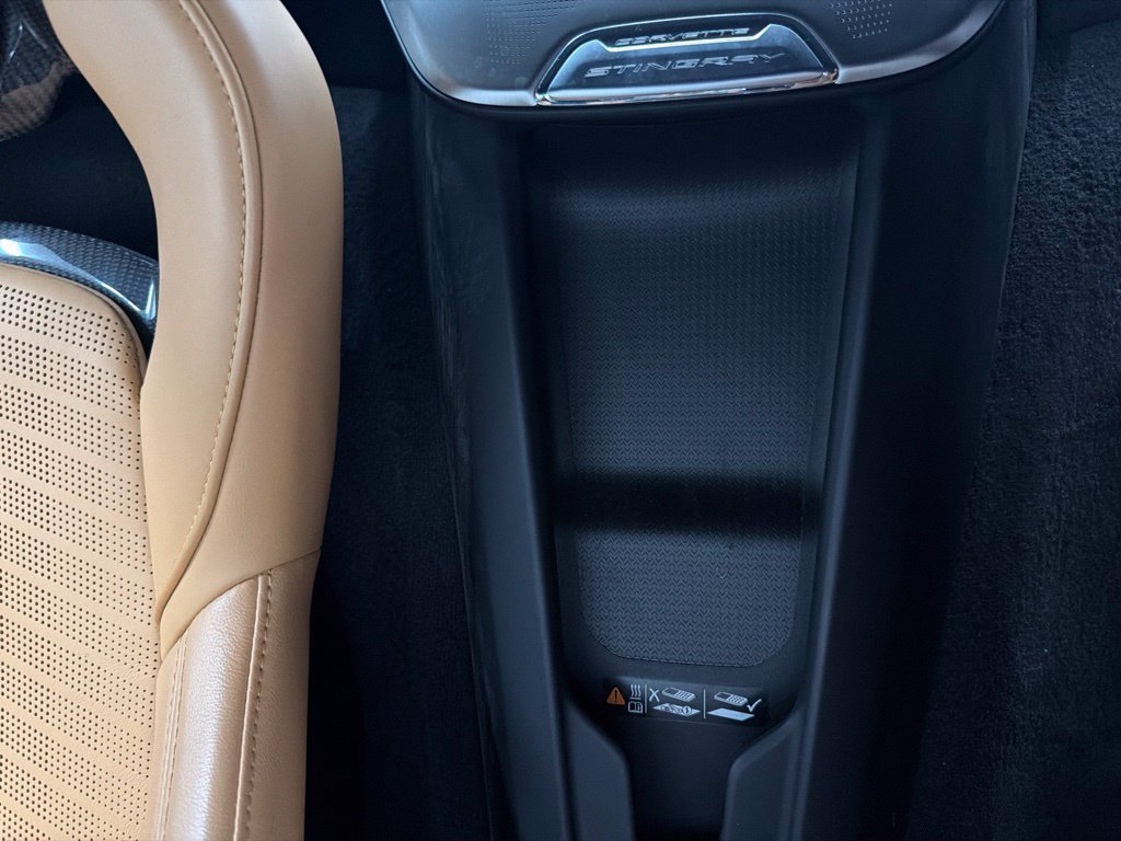 Used 2020 Chevrolet Corvette Stingray Preferred Conv w/ 2LT Preferred Equipment Group RWD image 20