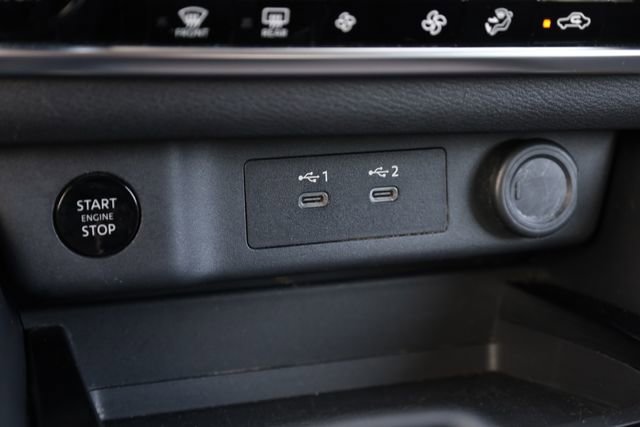 Used 2024 Nissan Rogue SV image 23