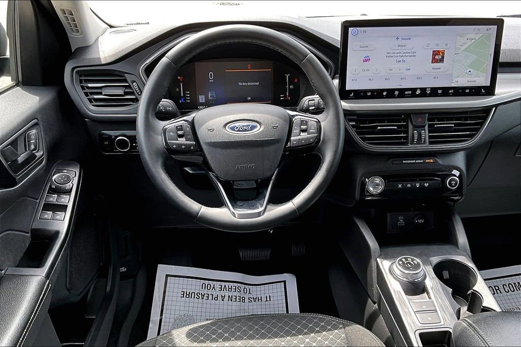 Used 2023 Ford Escape Active w/ Tech Pack #1 AWD/4WD image 5