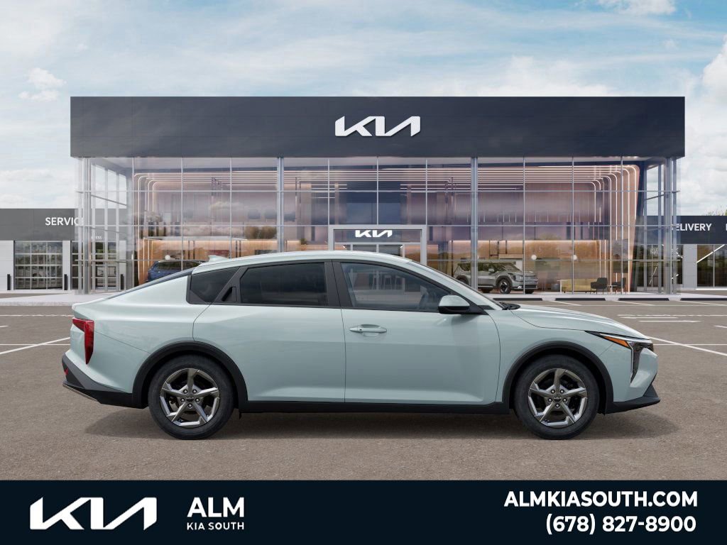 New 2026 Kia K4 LXS image 7