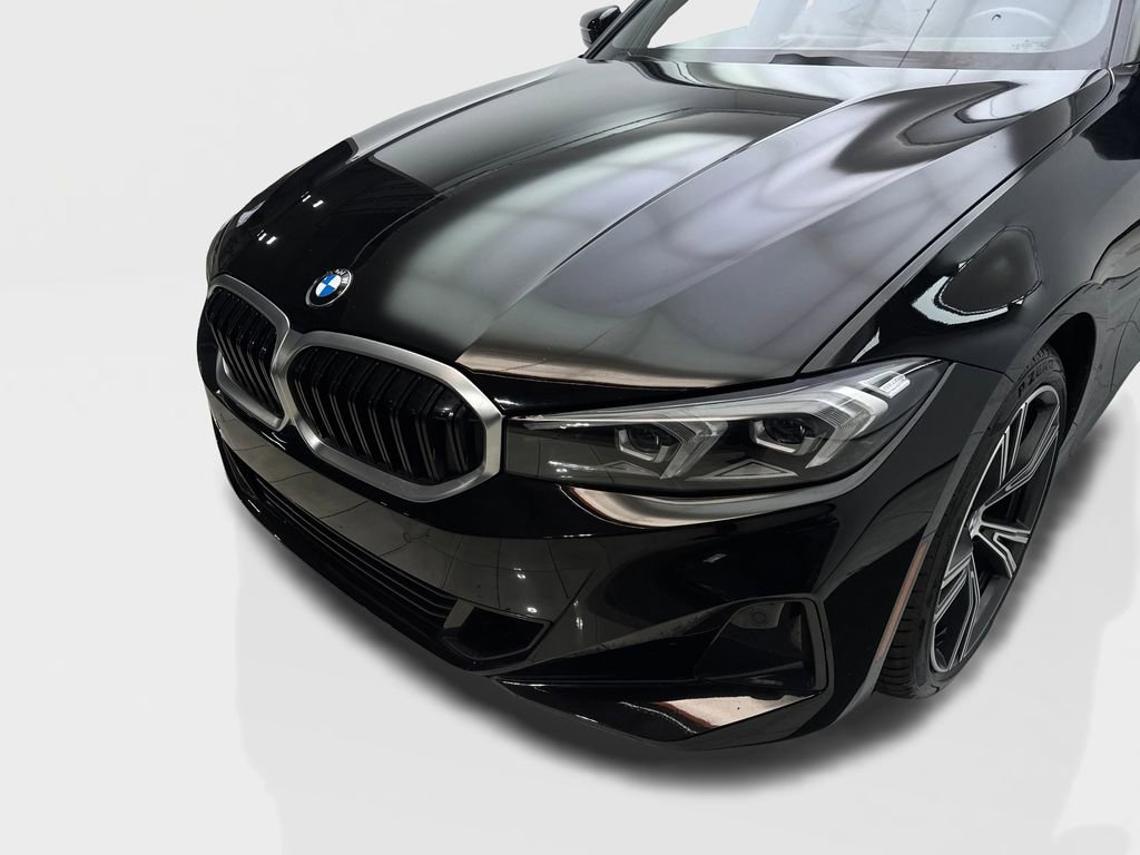 Used 2023 BMW 330i Sedan w/ Convenience Package image 16
