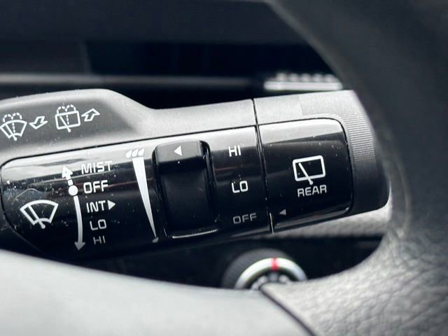 Used 2024 Kia Sportage LX FWD image 19