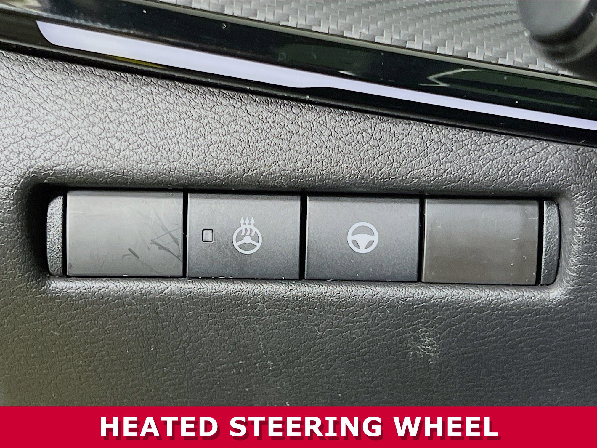 Used 2025 Nissan Kicks SR w/ SR Premium Package image 12