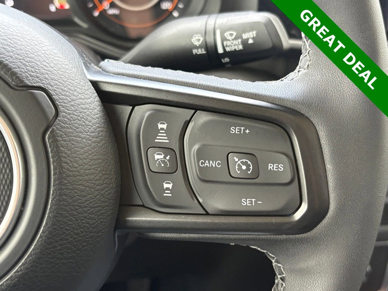 Used 2025 Jeep Gladiator Rubicon w/ Convenience Group AWD/4WD image 22