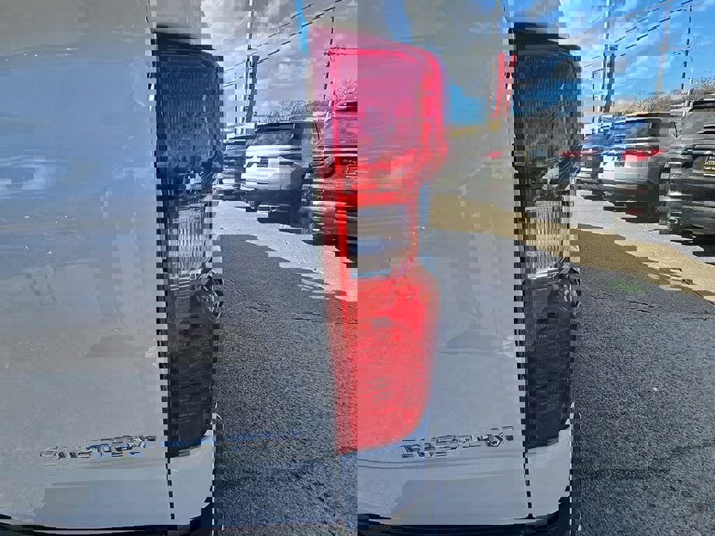 Used 2024 Chevrolet Silverado 1500 Custom image 53