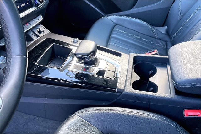 Certified 2023 Audi Q5 2.0T Premium w/ Convenience Package AWD/4WD image 17