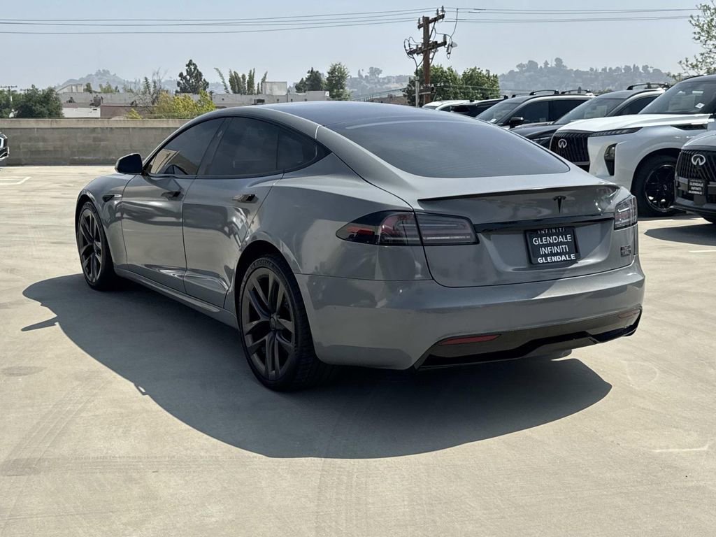 Used 2022 Tesla Model S Plaid image 4