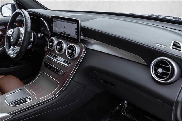 Used 2022 Mercedes-Benz GLC 43 AMG 4MATIC image 28