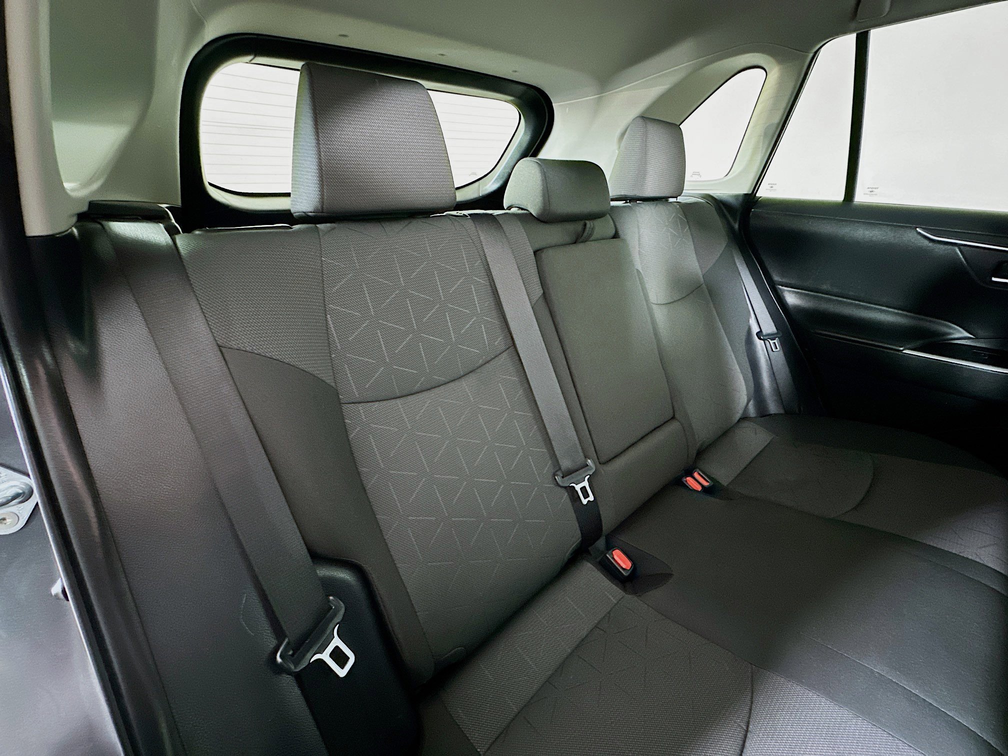 Used 2024 Toyota RAV4 XLE image 24