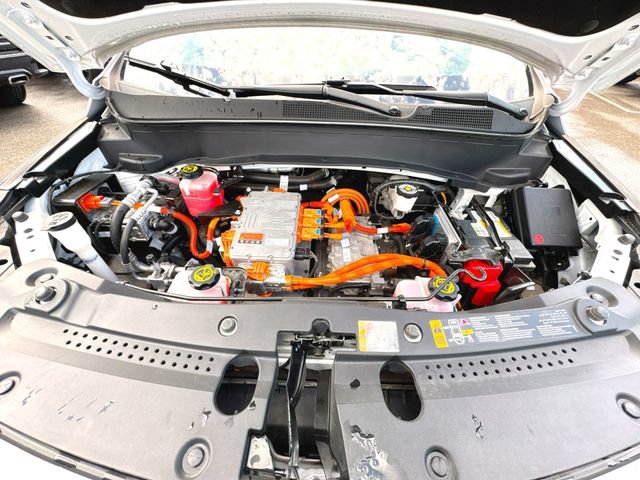 Used 2023 Chevrolet Bolt EUV LT w/ Convenience Package FWD image 29