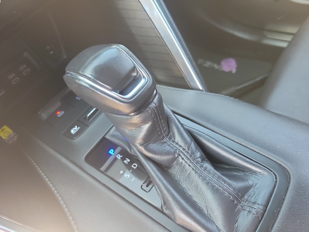 Certified 2024 Toyota Venza Limited AWD/4WD image 28