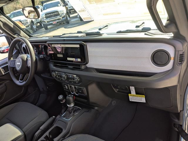 New 2026 Jeep Gladiator Sport AWD/4WD image 35