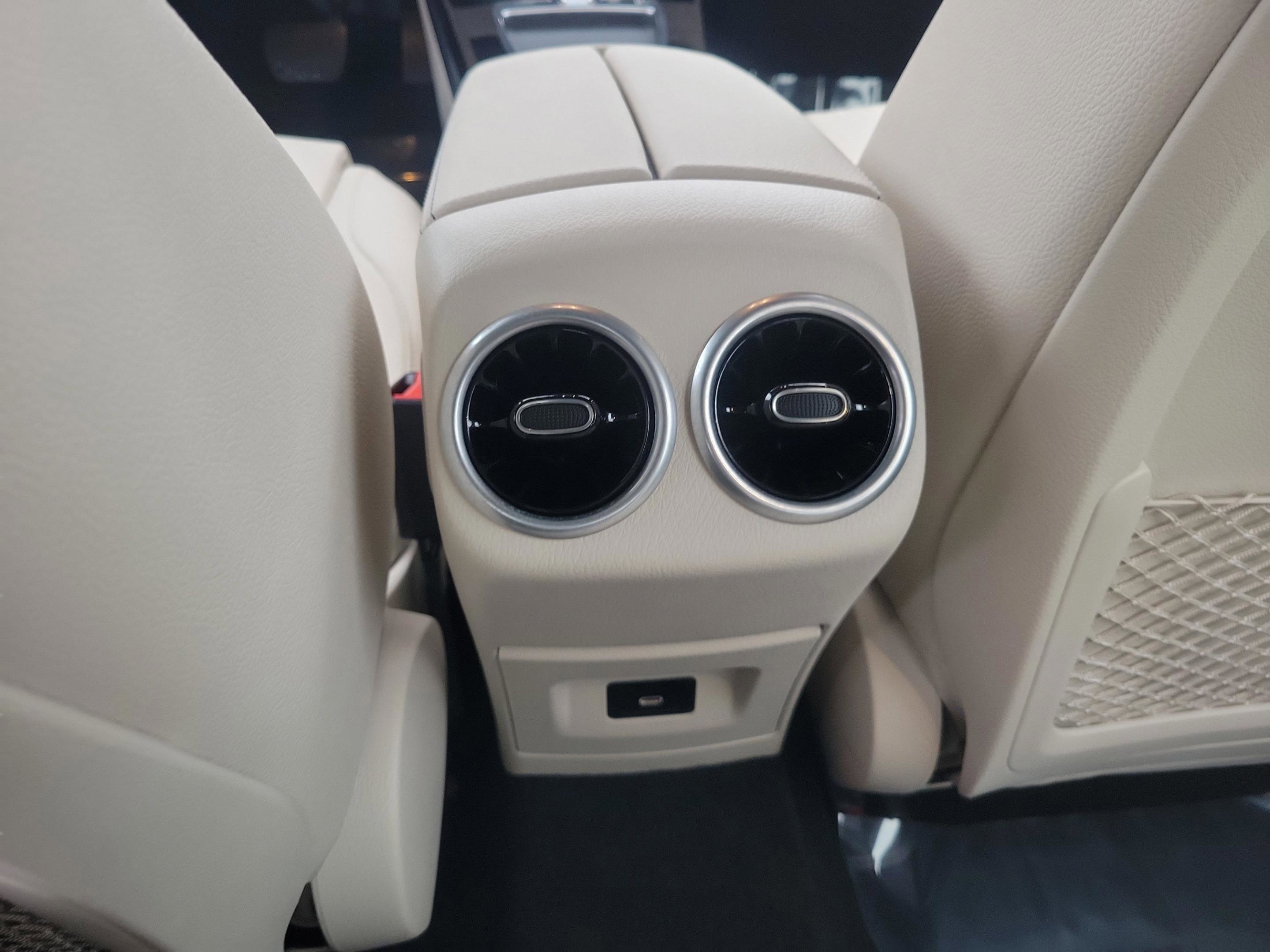 Certified 2026 Mercedes-Benz CLA 250 image 9