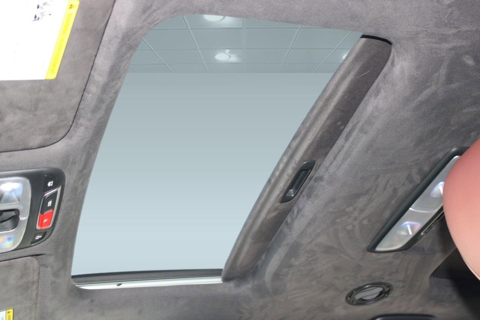 Used 2025 Kia Telluride SX Prestige image 14