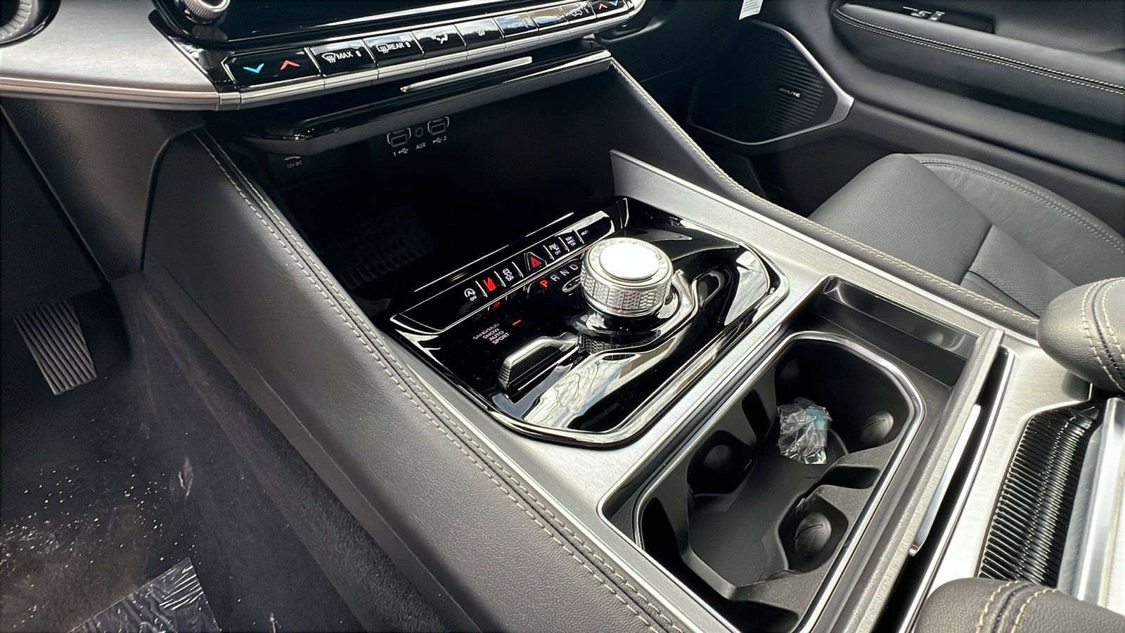 New 2026 Jeep Grand Wagoneer Limited image 27