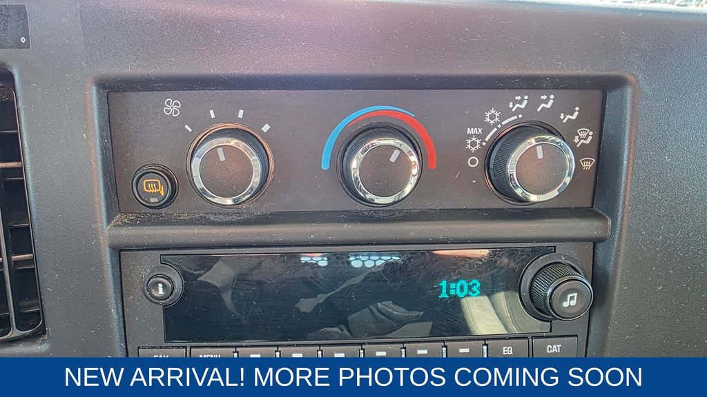 Used 2024 Chevrolet Express 2500 Work Van w/ Driver Convenience Package image 18