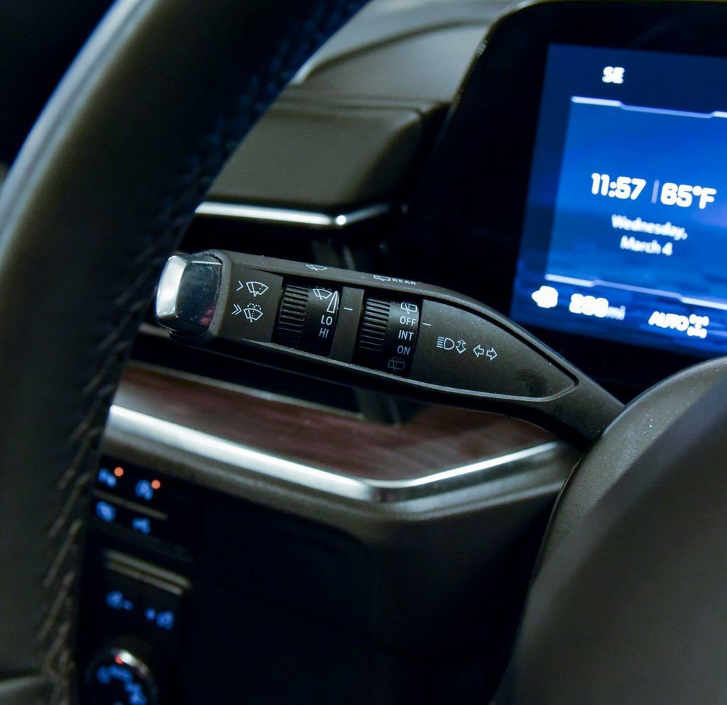 Used 2025 Chevrolet Tahoe LT image 24