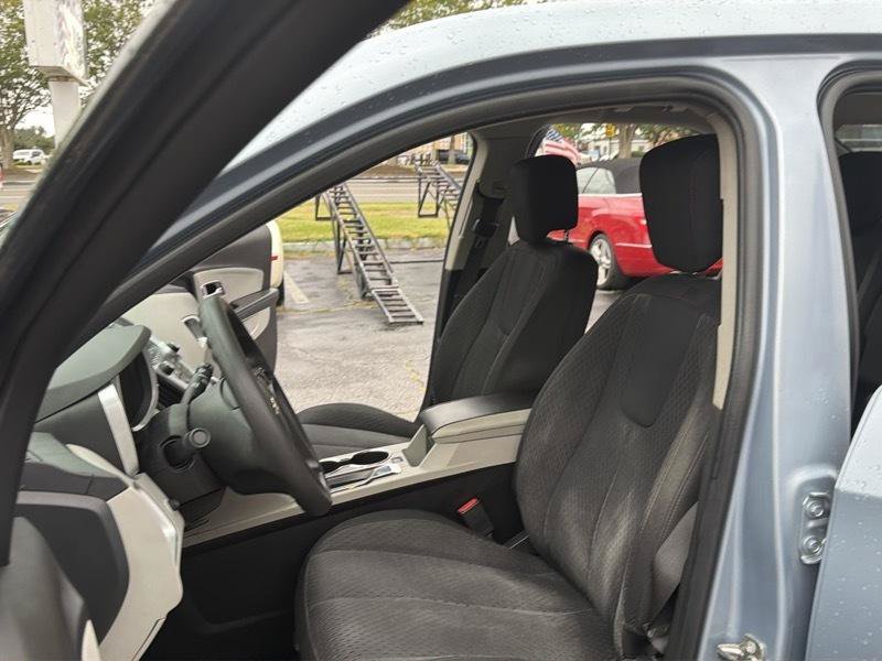 Used 2014 Chevrolet Equinox LS FWD image 11