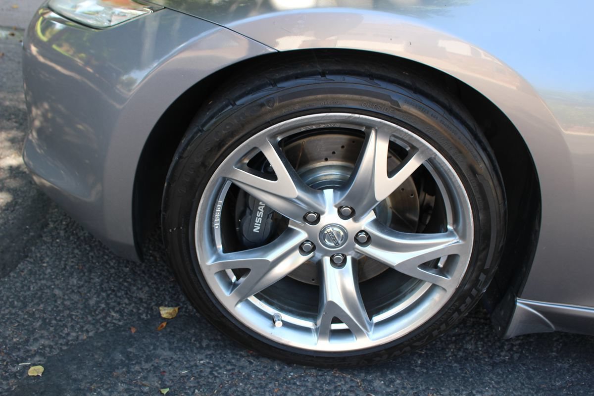 Used 2010 Nissan 370Z Touring w/ Sport Pkg RWD image 46