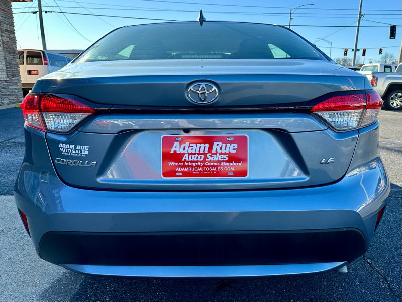 Used 2022 Toyota Corolla LE image 6