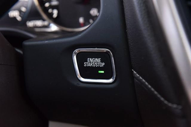 Used 2018 GMC Acadia Denali w/ Technology Package AWD/4WD image 23