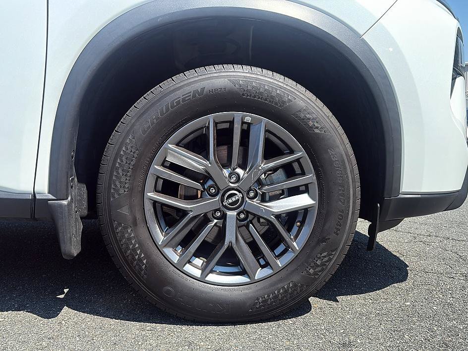 Certified 2024 Nissan Rogue S AWD/4WD image 12