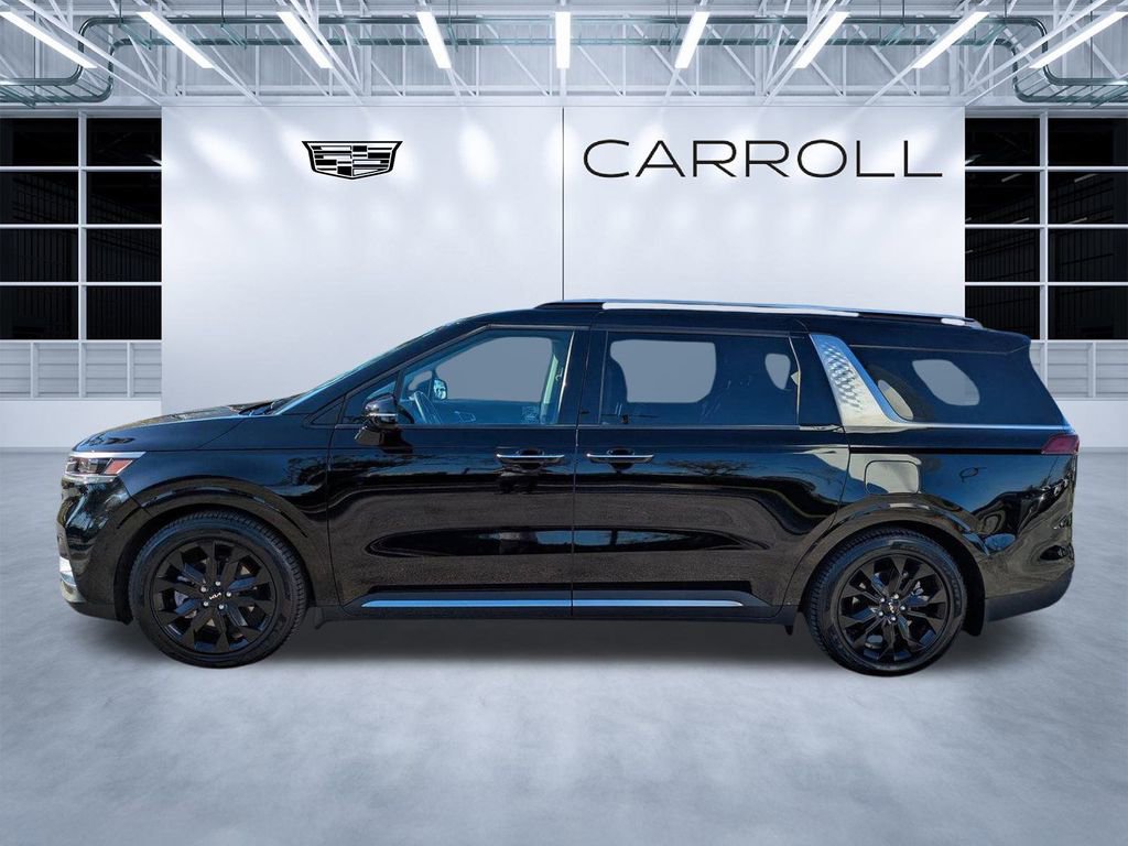 Used 2024 Kia Carnival SX Prestige image 7