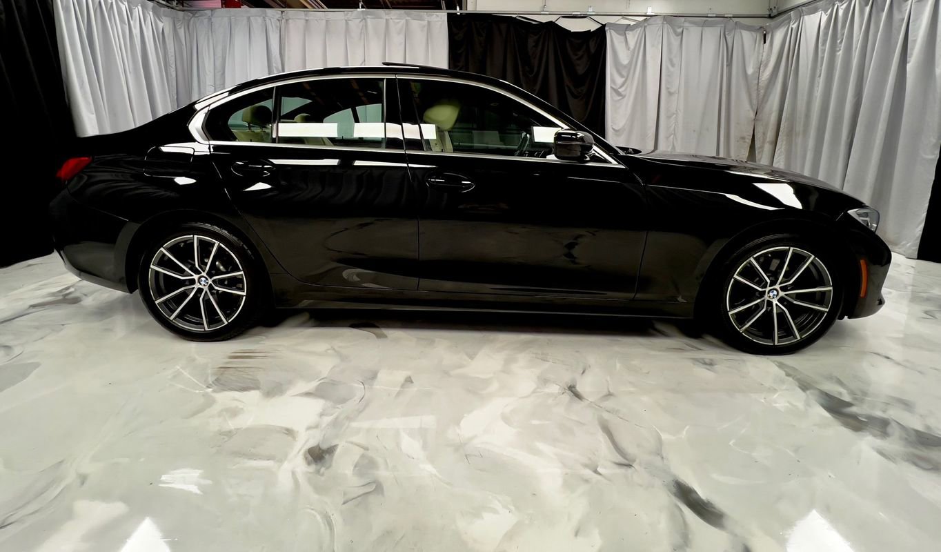 Used 2021 BMW 330i xDrive Sedan w/ Convenience Package image 5