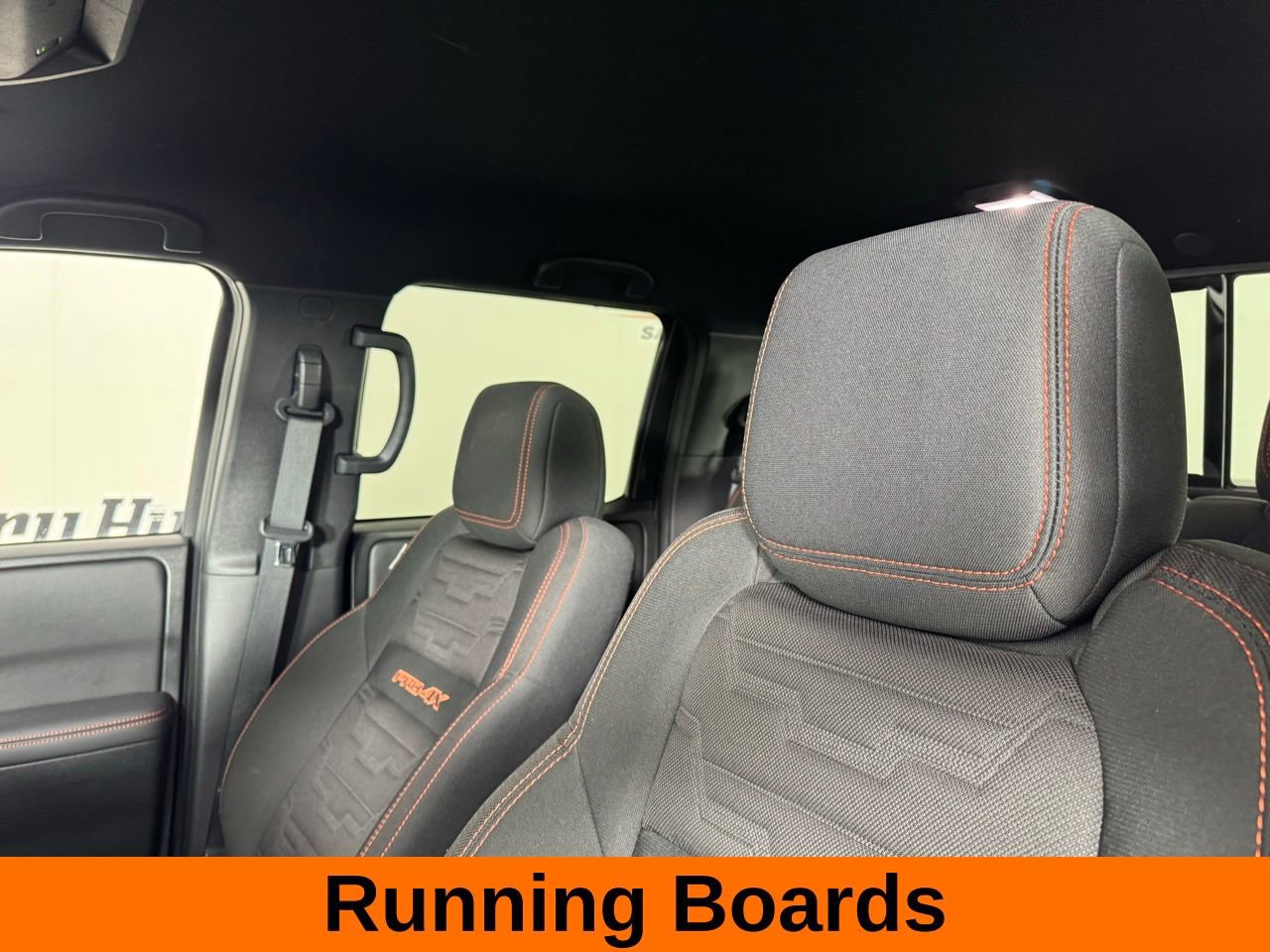 Used 2023 Nissan Frontier PRO-4X w/ Pro Convenience Package image 10